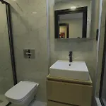 Ravello Taksim 3*