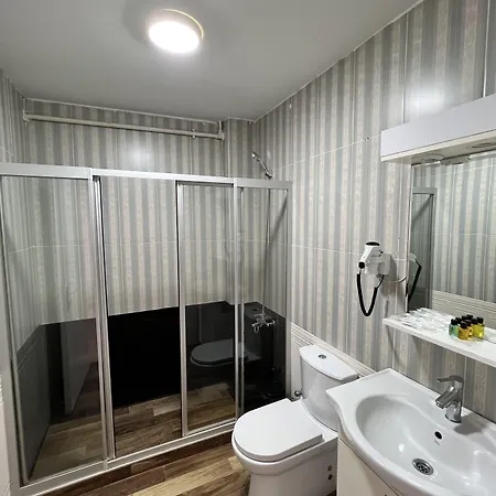 Ravello Taksim 3* Istanboel