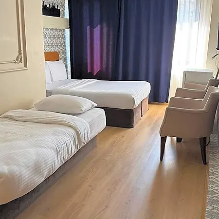 Hotel Ravello Taksim 3*