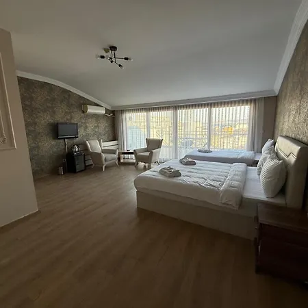 Hotel Ravello Taksim 3*