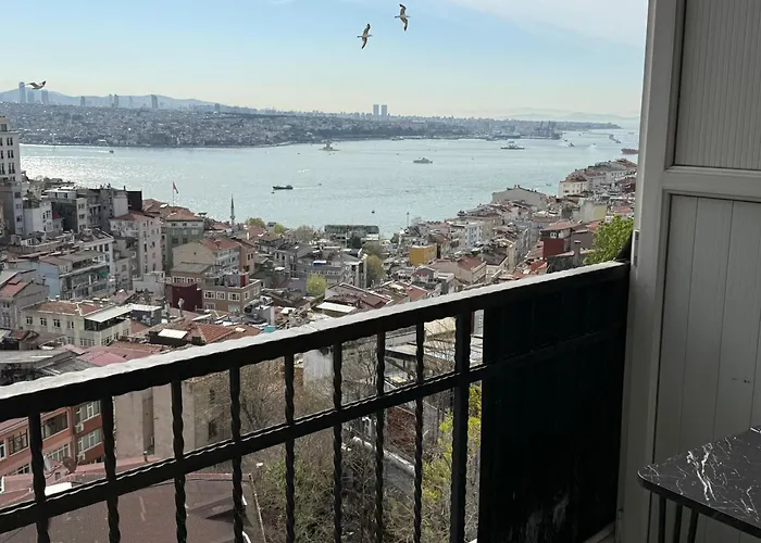 Ravello Taksim Отель